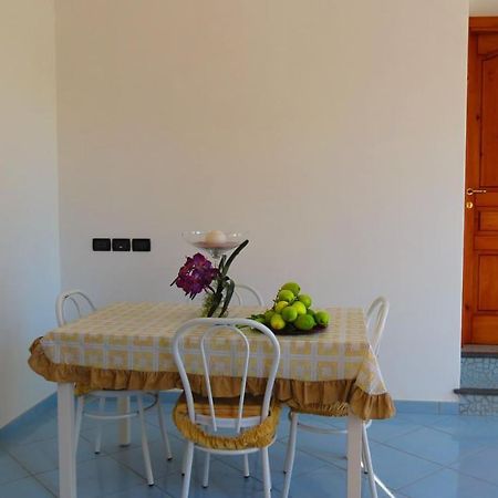 Villa Flora Искья Экстерьер фото