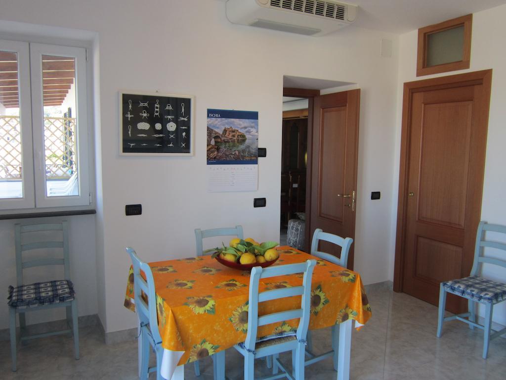 Villa Flora Искья Номер фото