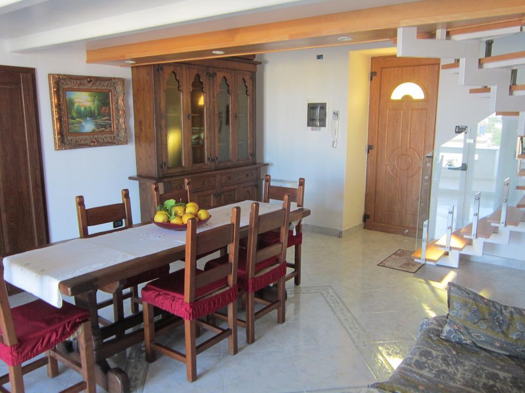 Villa Flora Искья Номер фото