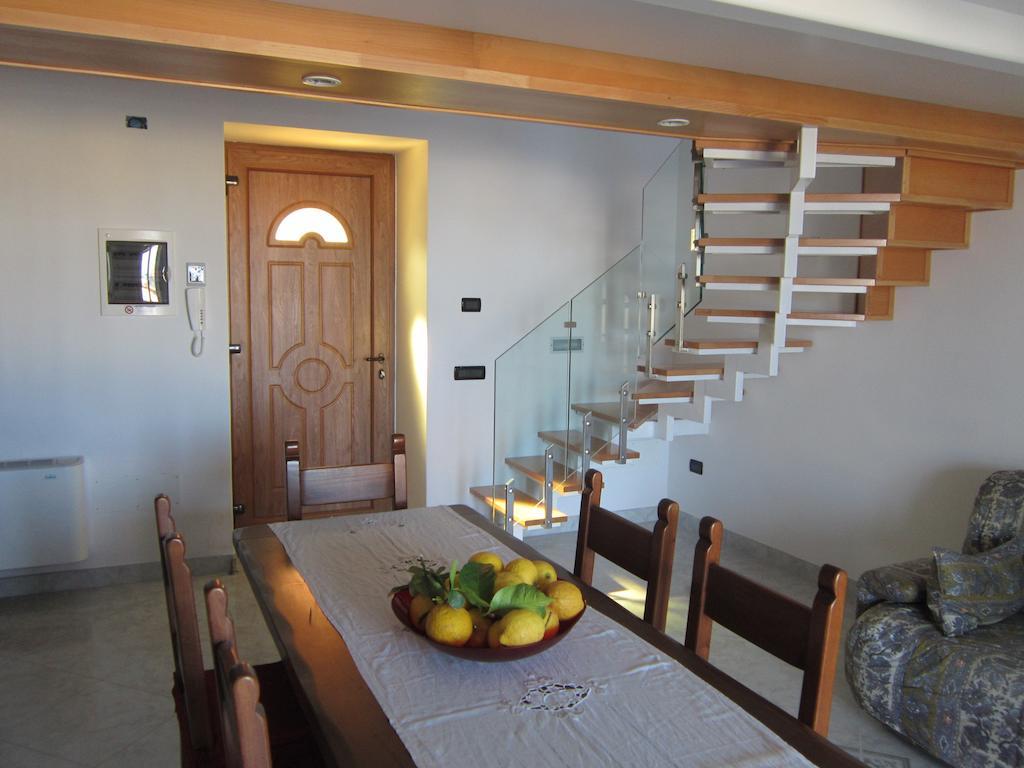 Villa Flora Искья Номер фото