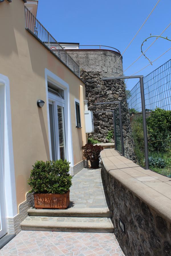 Villa Flora Искья Экстерьер фото